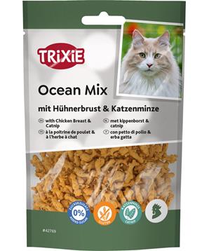 Ocean Mix, minirybičky s kuřecími prsíčky a catnipem, obsah masa 27 %